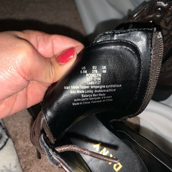 DKNY boots - Picture 5 of 5